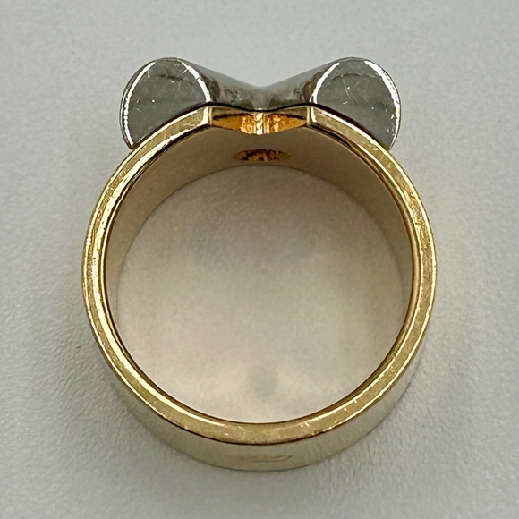 Louis Vuitton Essential V Gold & Silver Ring - Picture 9 of 11